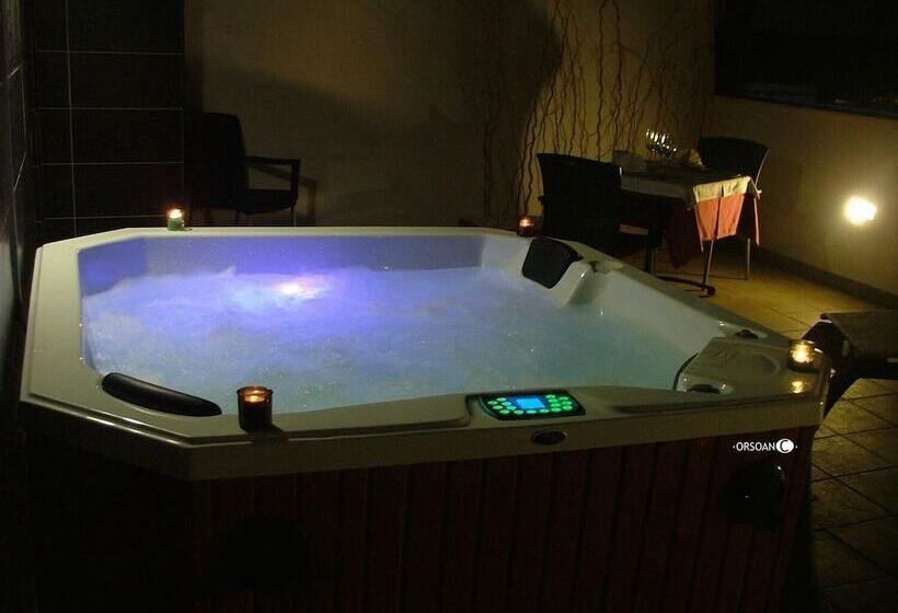 בית מלון כפרי Macami