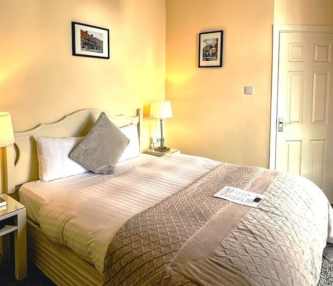 בית מלון כפרי Morehampton Townhouse