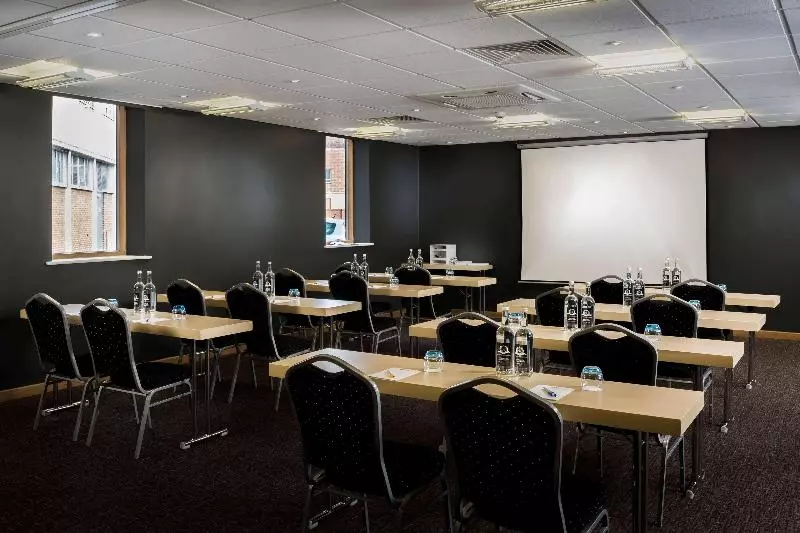 Hotel Park Inn By Radisson Peterborough