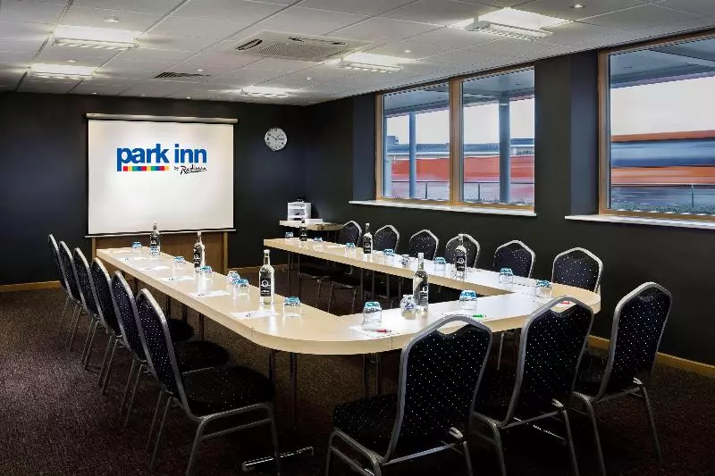 Hotel Park Inn By Radisson Peterborough
