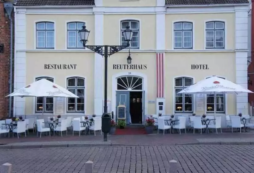 Hotelli Reuterhaus Wismar