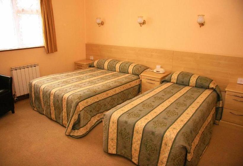 בית מלון כפרי Stafford