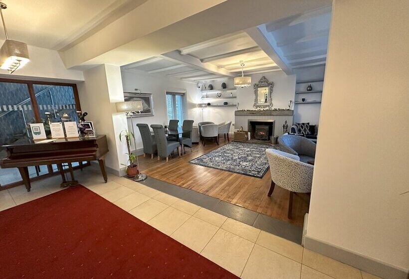 호텔 The Kings Head Country