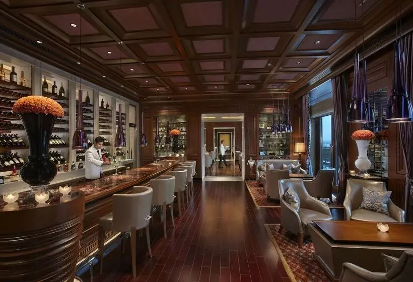 בית מלון כפרי The Leela Palace New Delhi