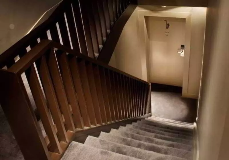 Hotel The Neufchatel