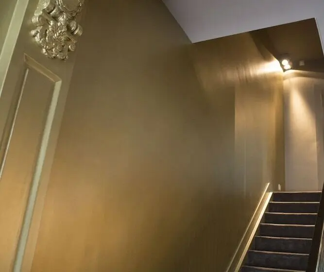 Hotel The Neufchatel