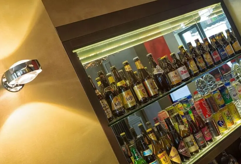 Hotel The Neufchatel