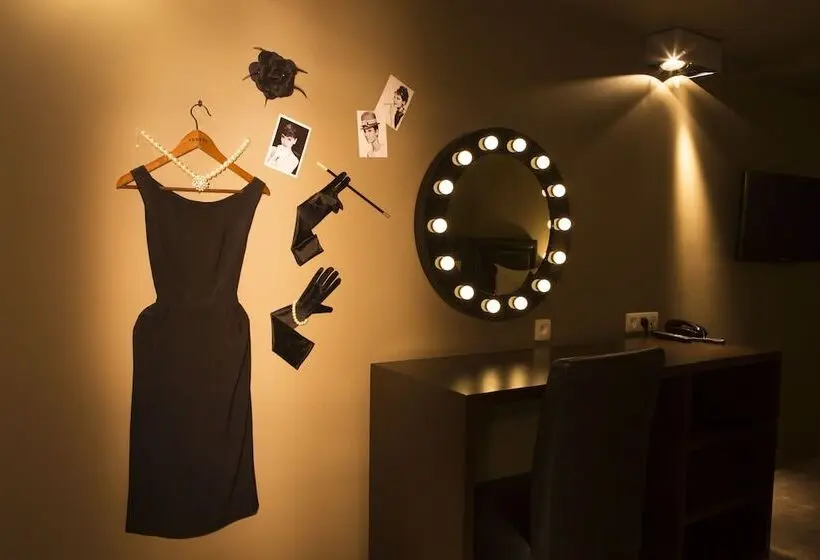 Hotel The Neufchatel