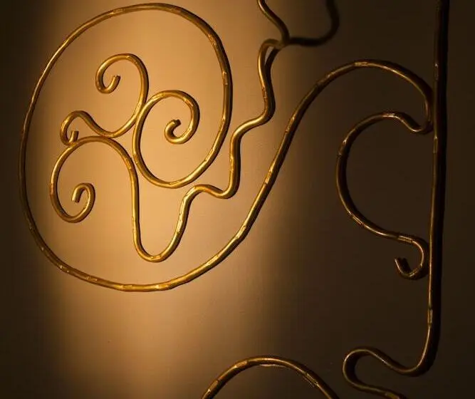 Hotel The Neufchatel