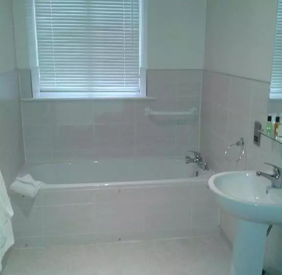 Cambridge Hotel Waterfront