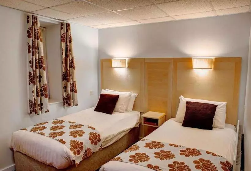 Cambridge Hotel Waterfront