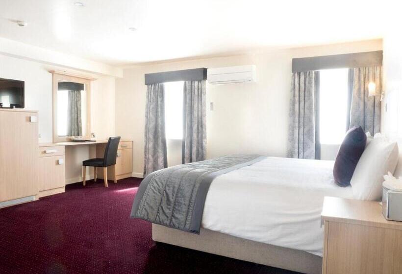 Cambridge Hotel Waterfront