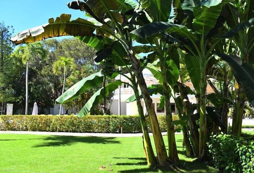 אתר נופש Tropical Casa Laguna