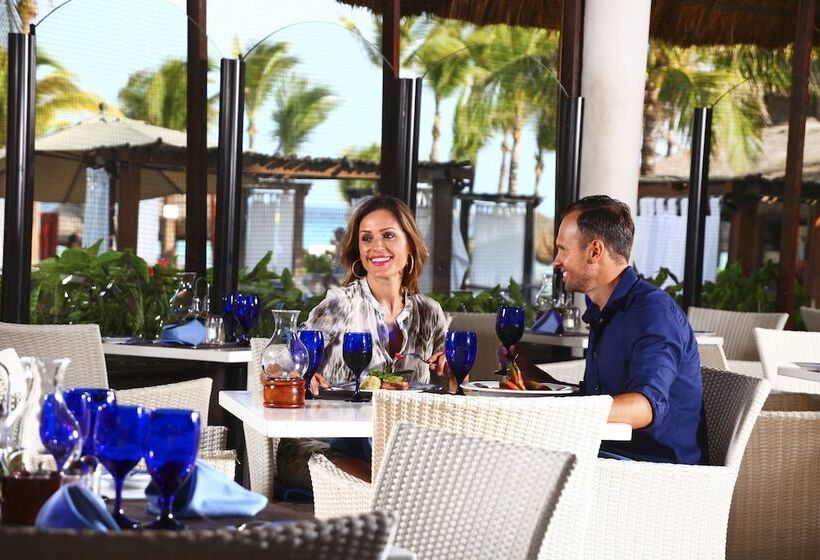 Kurort  Select Club At Sandos Playacar All Inclusive   Adults Only Area