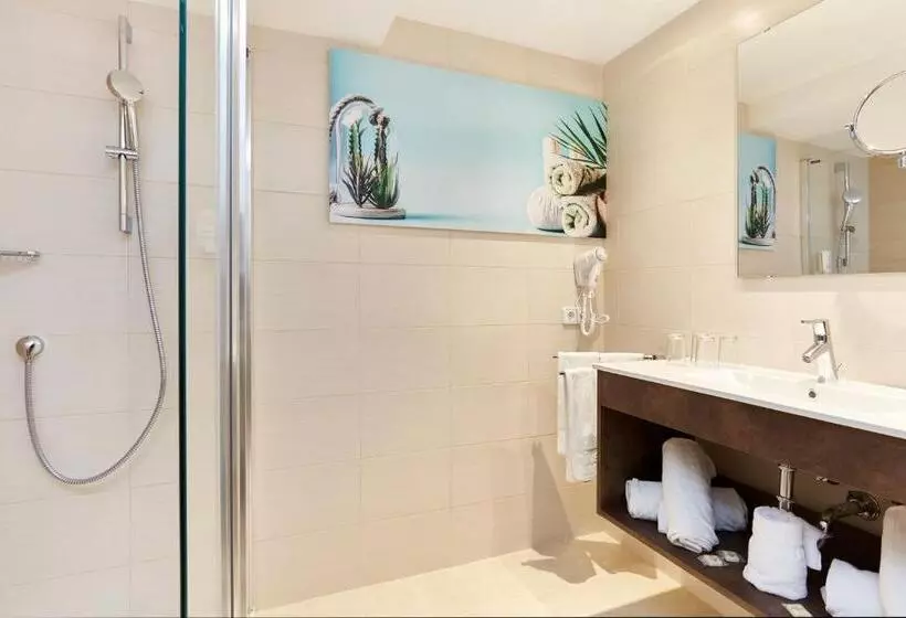 Universal Apartamentos Laguna Garden