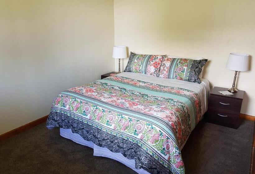 هاستل Kumara Historic Cottages