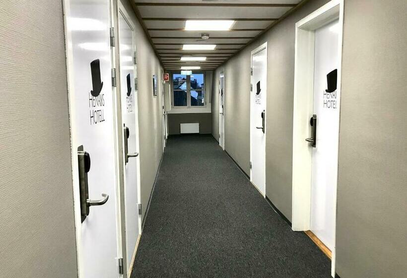 Henriks Hotell