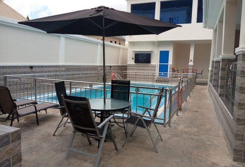 هتل Blossom Height Unique