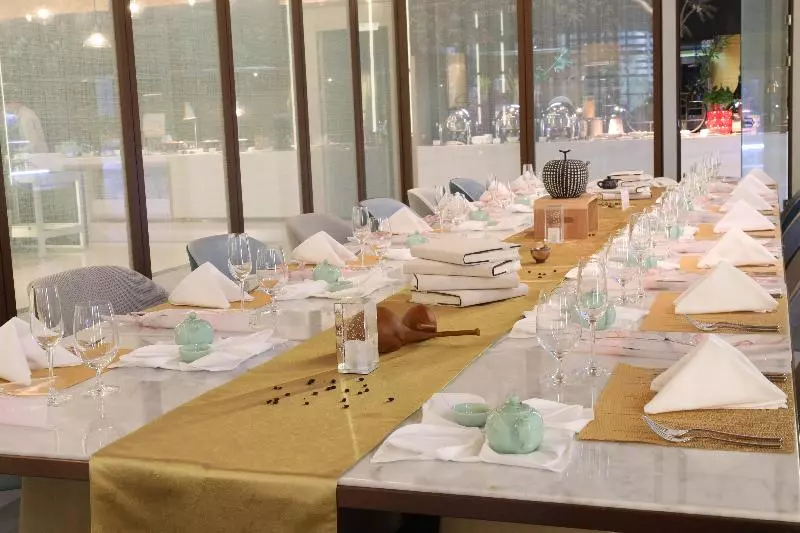 Hotelli Holiday Inn Fuyang By Ihg