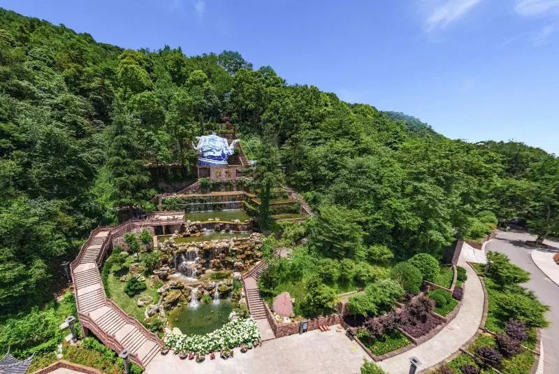 Hotelli Holiday Inn Resort Mengding Mountain By Ihg