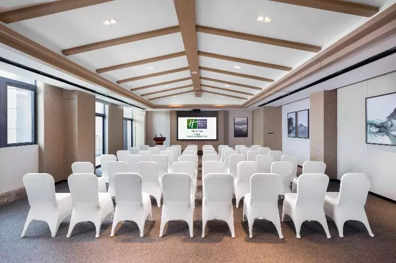 Hotelli Holiday Inn Resort Mengding Mountain By Ihg