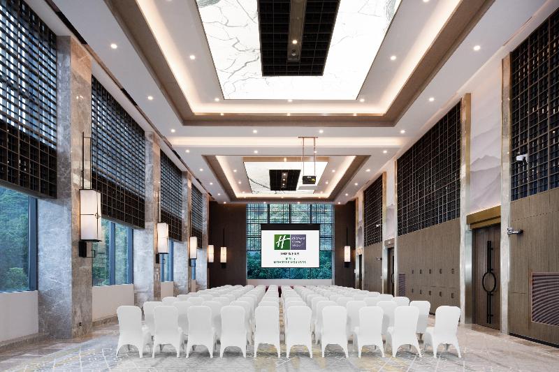 Hotel Holiday Inn Resort Mengding Mountain By Ihg