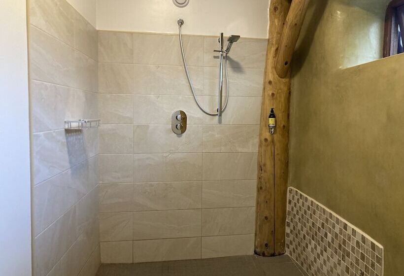 ホテル Lough Mardal Lodge