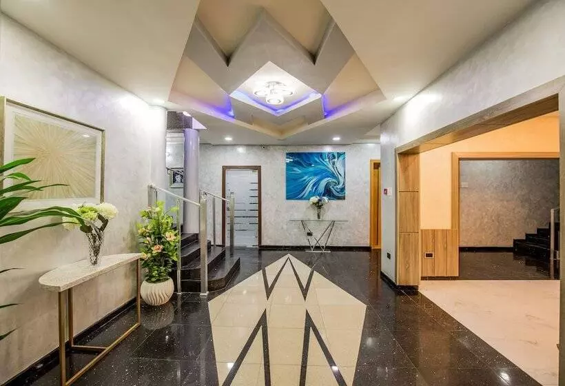 هتل Medallion Hospitality