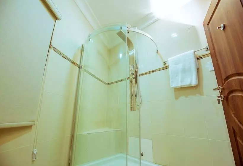 هتل Medallion Hospitality