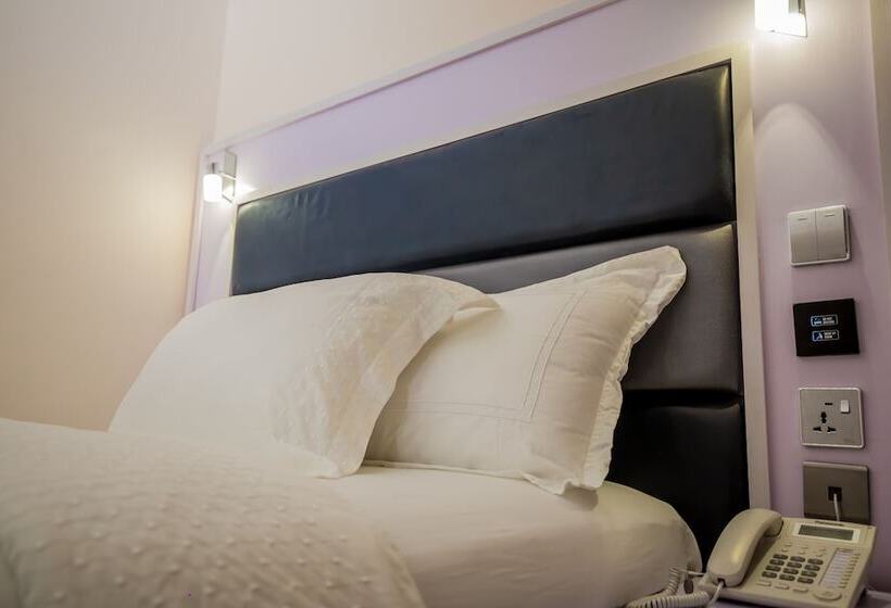 هتل Medallion Hospitality