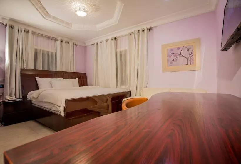 هتل Medallion Hospitality