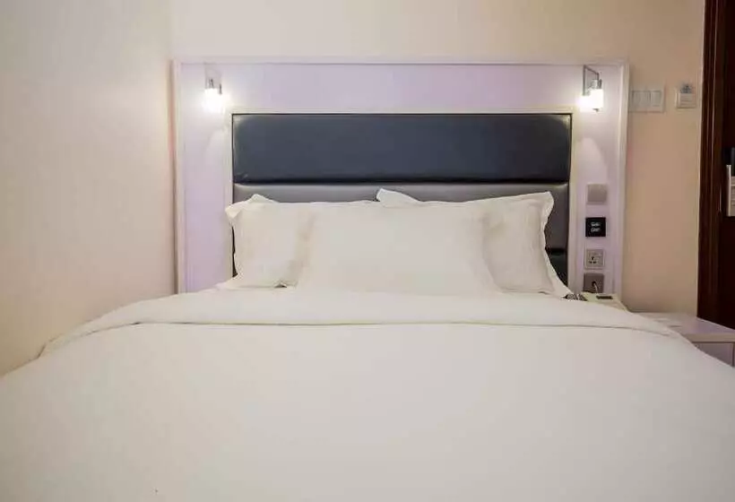 هتل Medallion Hospitality