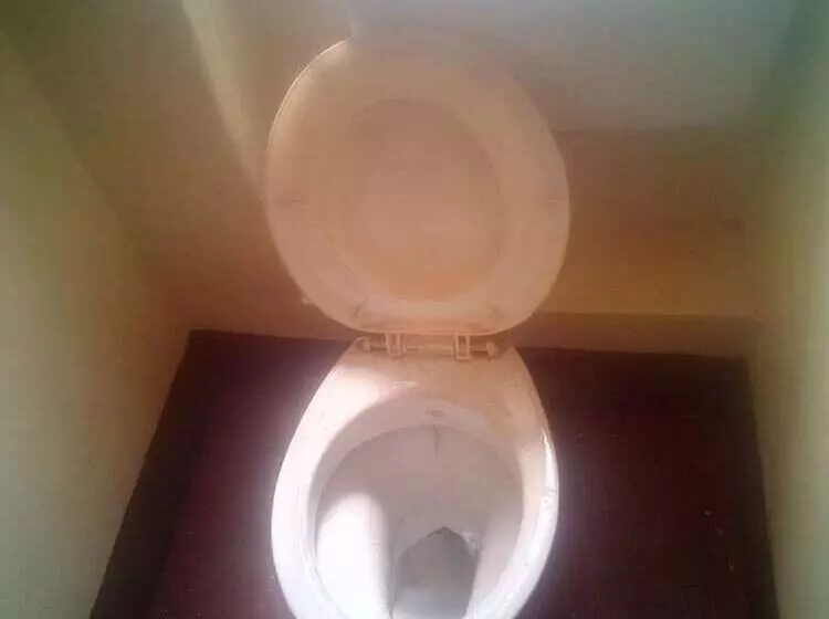 هتل Paresia