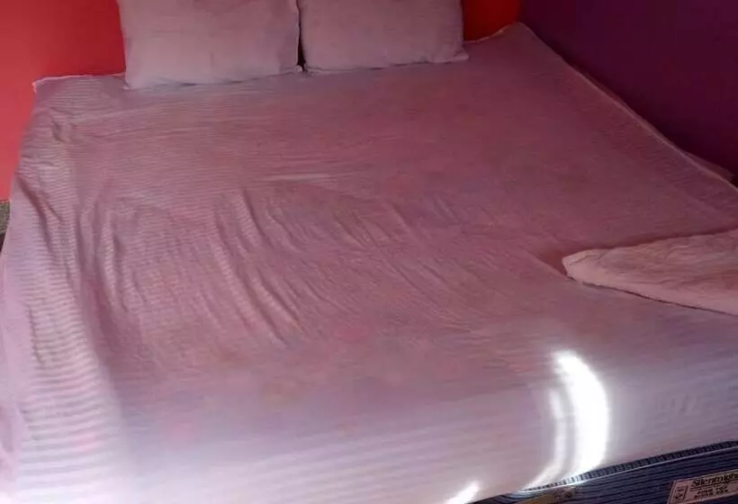 هتل Silver View Lodge