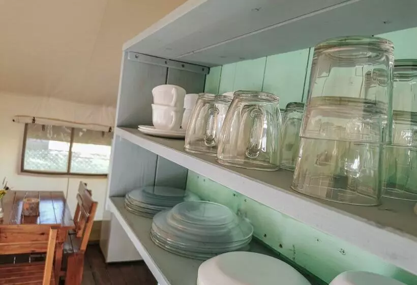 ホテル Sunflower Camping