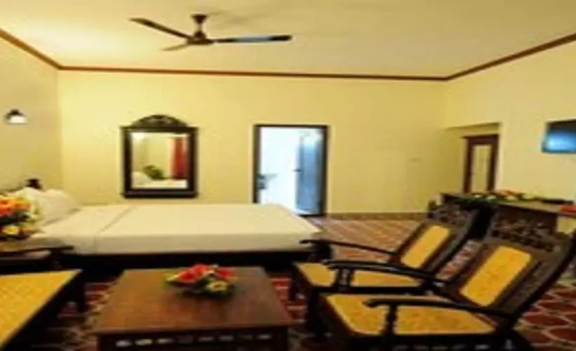 Hotelli Thappa Gardens Resort