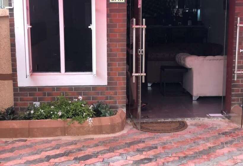 هتل Winthrop Suites