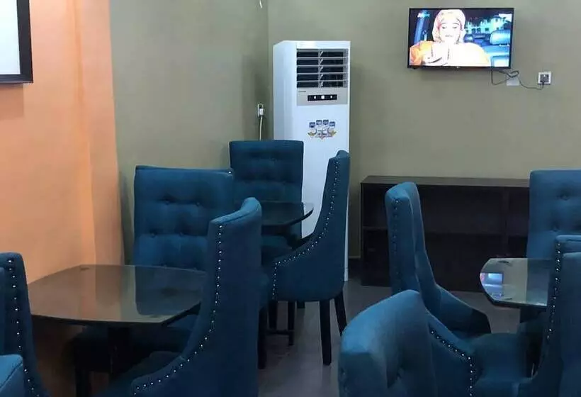 هتل Winthrop Suites