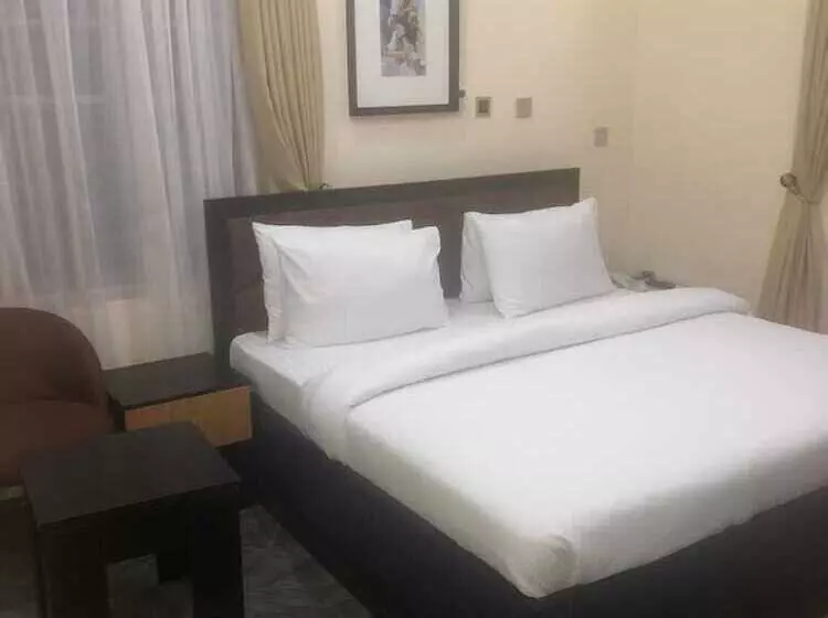 هتل Winthrop Suites