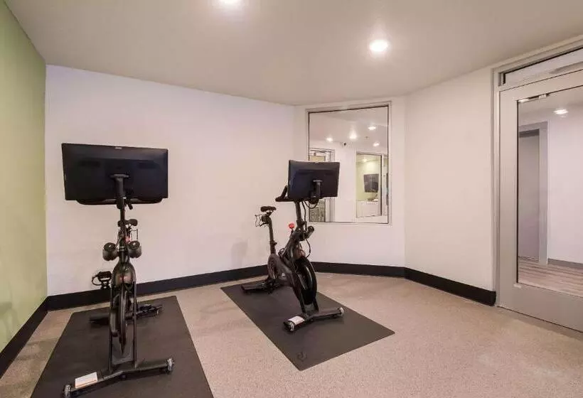 هتل Woodspring Suites Portland Vancouver