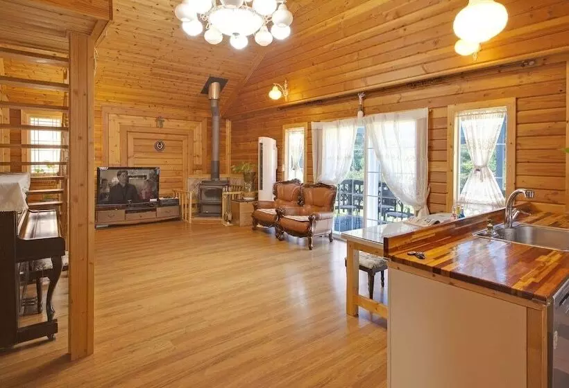 Hwacheon Parprika Yellow Pension