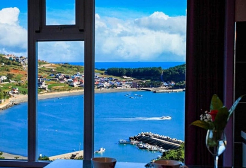 Namhae Elnido Pension