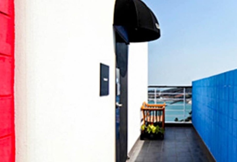 Namhae Elnido Pension