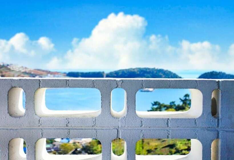 Namhae Elnido Pension