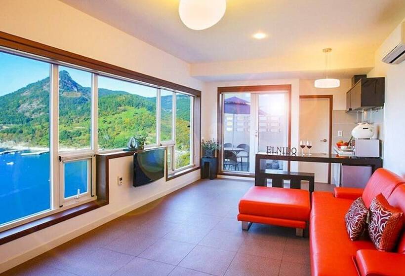 Namhae Elnido Pension