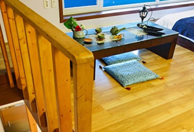 Namhae Elnido Pension