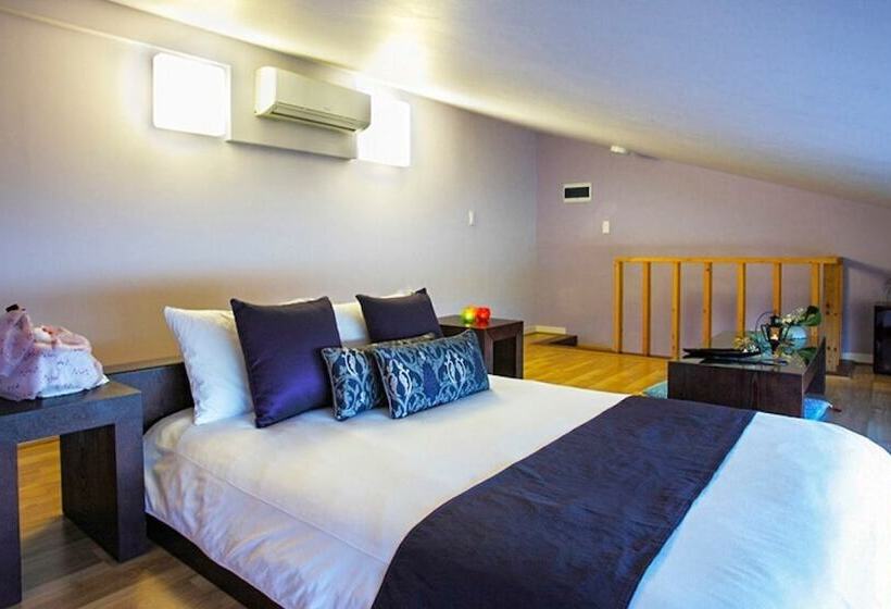 Namhae Elnido Pension