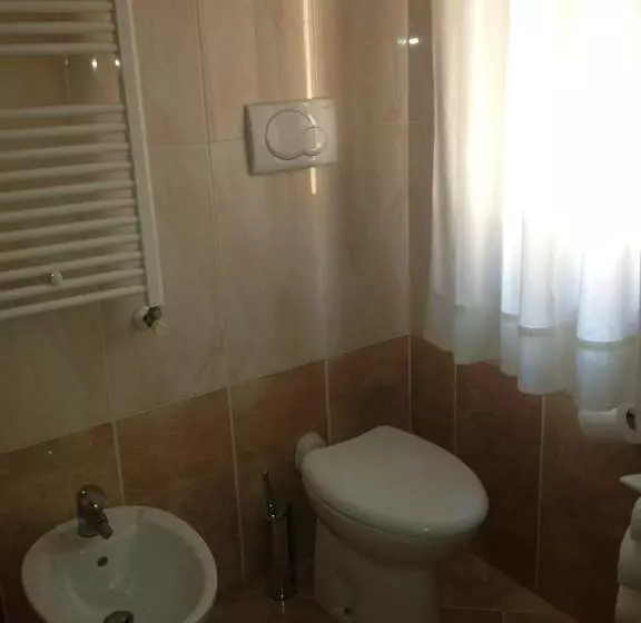 پانسیون Guesthouse Alloggi Agli Artisti
