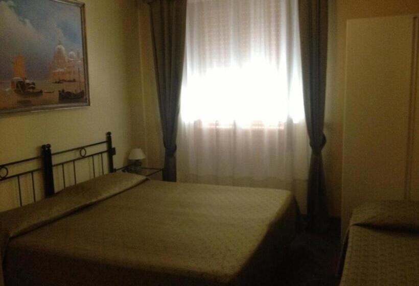 پانسیون Guesthouse Alloggi Agli Artisti