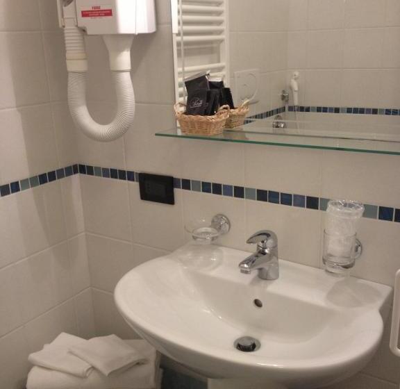 پانسیون Guesthouse Alloggi Agli Artisti